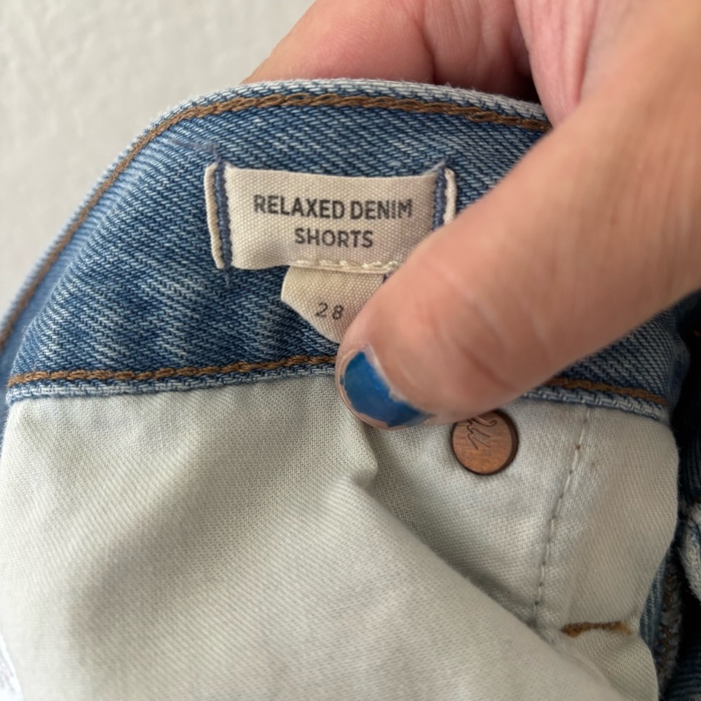 Madewell relaxed denim shorts‎ Size 28 - Picture 6 of 6